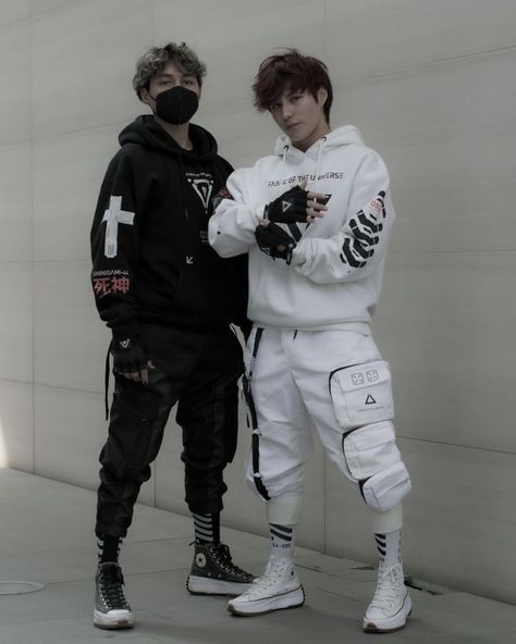 Street Racer Outfit Male, Gang Outfits Men, Male Techwear, Cyberpunk Fashion Male, Cyberpunk Outfit Male, Futuristic Techwear, Futuristic Fashion Male, Cyberpunk Hoodie, Cyberpunk Streetwear