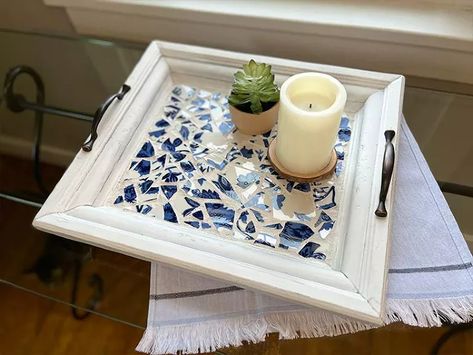 DIY Mosaic Picture Frame Tray | Hometalk Diy Mosaic Serving Tray, Picture Frame Tray Diy, Repurpose Picture Frames, Upcycle Frames, Picture Frame Tray, Mosaic Tray, Tiles Handmade, Picture Frame Crafts, Mosaic Table Top