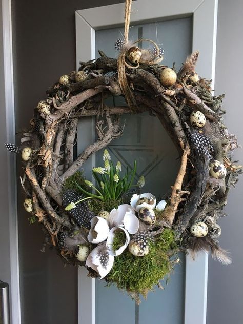 Diy – Velikonoce, Dekoratívne Vence, Easter Flower Arrangements, Easter Home Decor, Easter Inspiration, Easter Flowers, Spring Easter Decor, Deco Floral, Handmade Wreaths