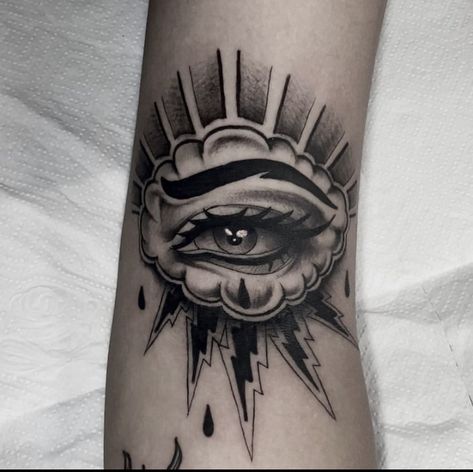 Small Black And Gray Tattoos, Trad Eye Tattoo, Tattoo Black And Grey, Geometric Tattoos, Tattoo Black, Grey Tattoo, Eye Tattoo, Neo Traditional, Black And Grey Tattoos