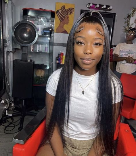 Sew In Hairstyles Half Up Half Down Straight, Half Up Half Down Straight Wig, Half Up Half Down Lace Front Wig, Straight Lace Front Wigs Styles, Straight Frontal Wig Hairstyles, Lacefront Wig Styles, Straight Wig Hairstyles, Half Up Half Down Wig, Birthday Wig Hairstyles