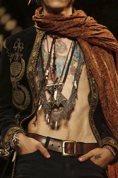 Saint Laurent Menswe Bohemian Outfit Men, Saint Laurent Menswear, Bohemian Men, Wearing A Scarf, Moda Hippie, Boho Men, Estilo Hippie, Mode Boho, Couture Mode