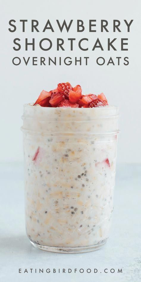 STRAWBERRY SHORTCAKE OVERNIGHT OATS Strawberry Shortcake Overnight Oats, Oats In A Jar, Oats Milk, Oatmeal In A Jar, Overnight Oats In A Jar, Overnight Oatmeal Recipes, Easy Overnight Oats, Oat Recipes Healthy, Overnight Oats Recipe Healthy