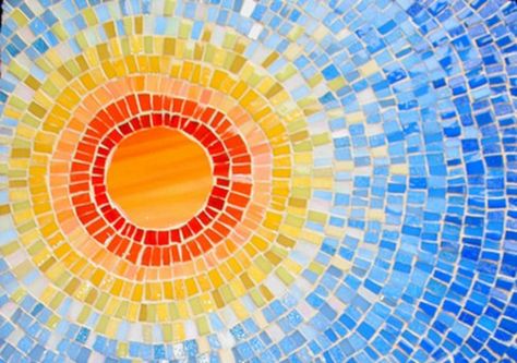 Sunshine Mosaic Tutorial, Paper Mosaic, Mosaic Art Projects, Mosaic Stained, Mosaic Madness, Mosaic Table, Sun Art, Mosaic Garden, Mosaic Projects