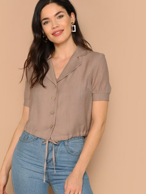 Blusa con botón bajo con cordón de cuello notch | SHEIN USA Áo Blu, Office Blouse, Notch Collar, Blouse Styles, Fashion Tops, Cotton Tops, Short Tops, Blouse Designs, Fashion News