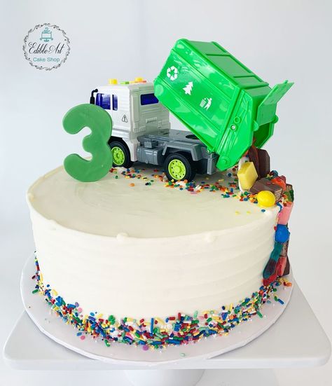 Garbage Truck Cake, Garbage Truck Party, Truck Birthday Cakes, Trash Truck, Truck Cake, Truck Cakes, Korean Cake, Truck Party, Fourth Birthday