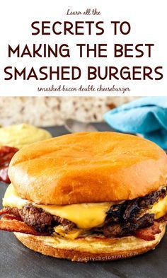 Smashed Burgers, Griddle Cooking Recipes, Smash Burger Recipe, Burger Recipes Beef, Best Burger Recipe, Double Cheeseburger, Griddle Recipes, Griddle Cooking, Homemade Burgers