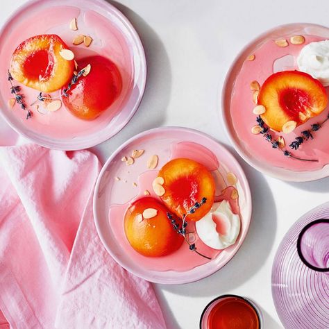 Poached Peaches, Donut Peach, Labneh Recipe, Best Afternoon Tea, Olive Oil Recipes, Wine Expert, Best Wine, Peach Recipe, Beautiful Fruits