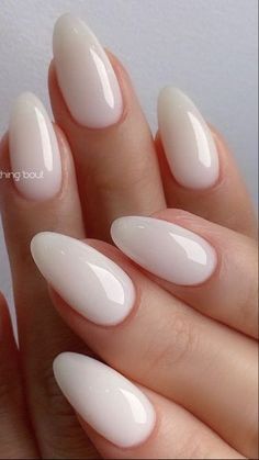 Cream Colored Nails Acrylic Almond, Simple Almond Nails White, Simple Nail Ideas Neutral Colors, Almond Nails Beige, Rounded Almond Nails, White Nails Almond Shape, Simple Almond Nails Designs, White Almond Shaped Nails, Espresso Nails