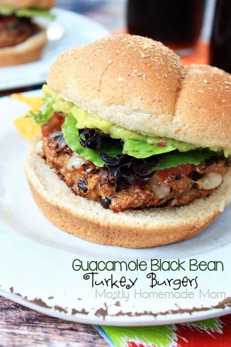 Ground Turkey Tortilla, Dinner Night At Home, Ground Turkey Black Beans, Grilled Turkey Burgers, Vegetarian Barbecue, Bean Burgers, Turkey Burger Recipes, Grilled Turkey, Healthy Weeknight Meals