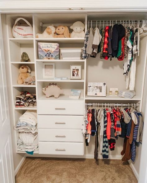 #babygirlroom #babyboyroom #ikeanursery Sliding Door Nursery Closet, Kids Closet System Ideas, Baby Closet Shelves, Kids Closet System, Build Ideas Bloxburg, Nursery Closet Shelves, Closet Layouts, Diy Nursery Closet, Organized Closets