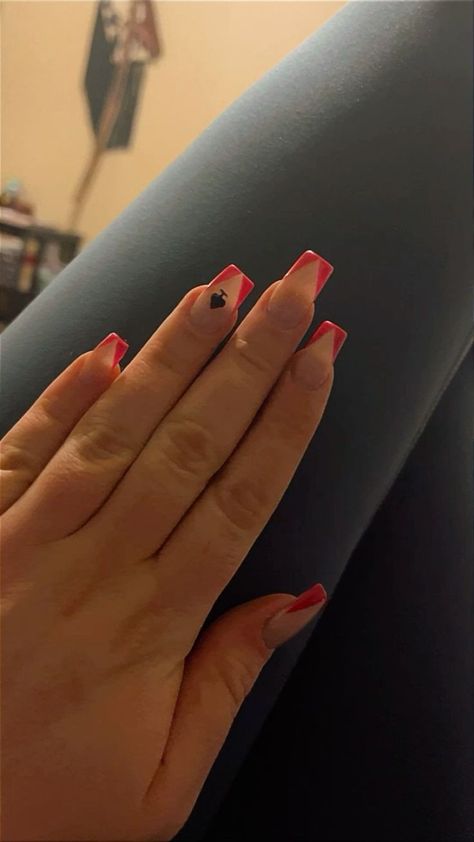 Western Prom Nails, Red Western Nails, Country Nail Ideas, Nail Ideas Western, Punchy Nails Designs, Boho Western Nails, Cowgirl Nails, Country Acrylic Nails, Rodeo Nails