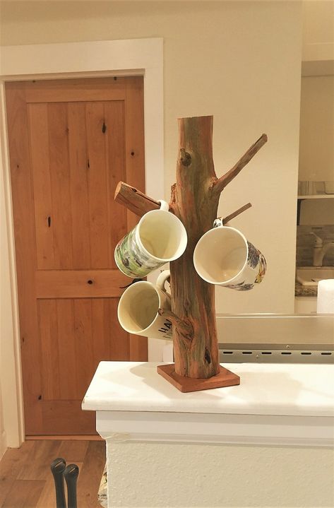 Mug Holder Stand, Rustic Mug, Wood Mug, Coffee Mug Holder, Rustic Mugs, Tree Mug, Woodworking Business, Unique Candle Holders, Mug Display