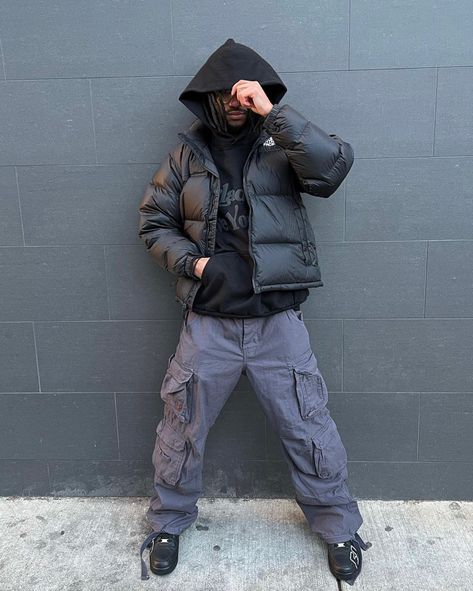 Tough Outfits, Black Cargo Pants Outfit Men, Black Cargo Pants Outfit, Cargo Pants Outfit Men, Tough Clothes, Pants Outfit Men, Graphic Tee Outfits, Cargo Pants Outfit, New York Life