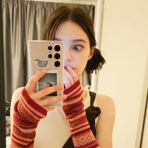 Emma Myers, Wife Material, Girl Celebrities, Lily Collins, Girl Life Hacks, Wednesday Addams, Jenna Ortega, Actress Photos, My Crush