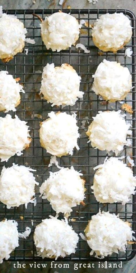 Marshmallow Coconut Cookies, Sunbuckle Cookies, Melting Cookies, Coconut Snowball Cookies, Easy Shortbread Cookies, Melt In Your Mouth Cookies, Melting Moments Cookies, Easy Shortbread, Cookies Coconut