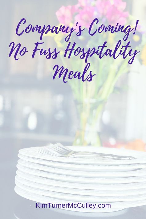 Company's coming! 10 Simple, No Fuss Hospitality Meals. Tips for easy dinner ideas for guests, including quick budget meals. Entertaining made easy! Guests For Dinner Meals, Best Hosting Meals, House Guest Meal Ideas, Easy Dinner Guest Recipes, Meals For Overnight Guests, Easy Meals For Hosting, Simple Dinner For Guests, Easy Dinner Ideas For Guests, Easy Meals For Guests Simple