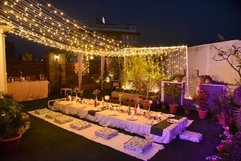 Diwali Terrace Decor, Terrace Mehendi Decor, Diwali Party Decor Outdoor, Terrace Party Ideas, Terrace Decoration Ideas For Party, 25 Anniversary Decoration Ideas At Home, Rooftop Birthday Party Decorations, Terrace Party Decoration, Terrace Birthday Decoration