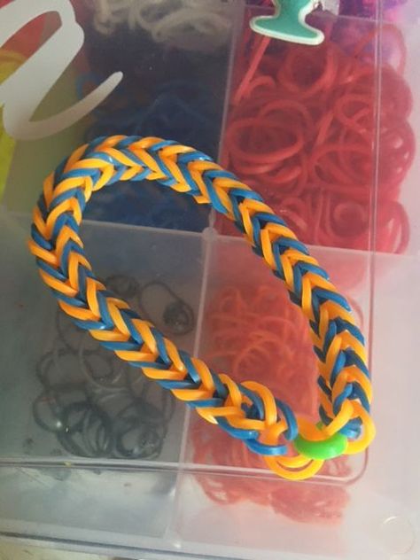 Loom Band Patterns, Rainbow Loom Bracelets Easy, Loom Band Bracelets, Loom Charms, Rainbow Loom Charms, Rubber Band Bracelet, Rainbow Loom Bracelets, Loom Bands, Rainbow Loom