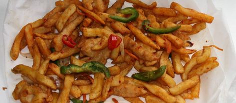 Spice Bag Recipe, Chips And Chicken, Spice Bag, Pub Grub, Chicken Meat, Chicken Dish, Meat Chickens, Chili Peppers, Dublin Ireland