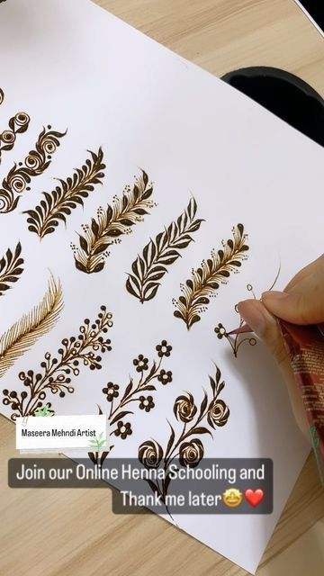 Floral Finger Mehndi Designs, Mehndi Class Day 1 Pic, Vines Mehndi Design, Patti Mehndi Design, Mehndi Designs Practice, Mehandi Videos, Learn Mehndi, Mehndi Classes, Beginners Henna