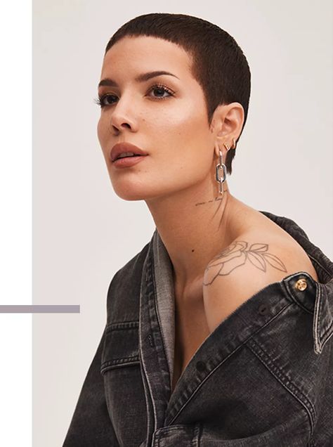 Long Buzz Cut, Halsey Hair, Bald Haircut, Buzzed Hair Women, Buzz Cut Women, Buzzed Hair, Shave My Head, Bald Girl, Super Short Hair