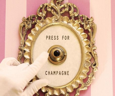 Press For Champagne Button Press For Champagne, Salon Interior Design Ideas, Hair Salon Interior Design, Nail Salon Interior Design, Beauty Salon Interior Design, Nail Salon Interior, Palm Springs Style, Interior Design Books, Beauty Salon Interior