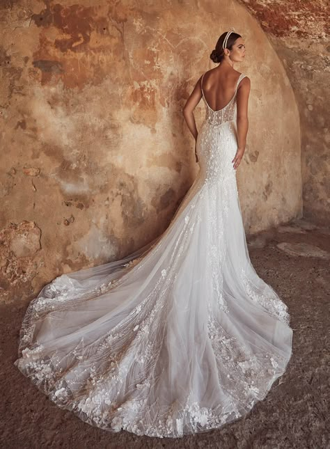 Mermaid Wedding Dress With Sleeves, Calla Blanche, Backless Lace Wedding Dress, Long Bridal Gown, Lace Applique Wedding Dress, Sparkly Wedding Dress, Wedding Dress With Pockets, Sparkly Wedding, Pretty Wedding Dresses