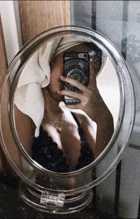 𝐦𝐢𝐝𝐧𝐢𝐠𝐡𝐭 𝐥𝐨𝐯𝐞 ━ 𝐣𝐣 𝐨𝐛𝐱 - part eleven - Wattpad Spiegel Selfie, Mirror Photography, Body Photography, Mirror Selfie Poses, Tumblr Aesthetic, Foto Poses, Mirror Photo, Best Photo Poses, Selfie Ideas Instagram