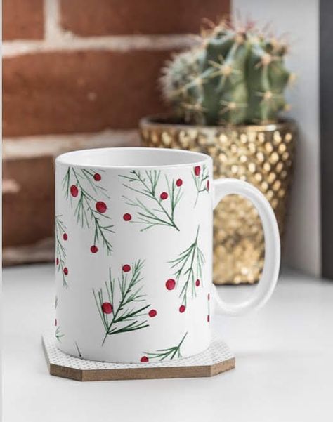 Pottery Painting Ideas Christmas, Painting Ideas Christmas, Pottery Painting Ideas, Christmas Coffee Mugs, Painted Coffee Mugs, Christmas China, Hand Painted Pottery, Painted Mugs, Manualidades Diy