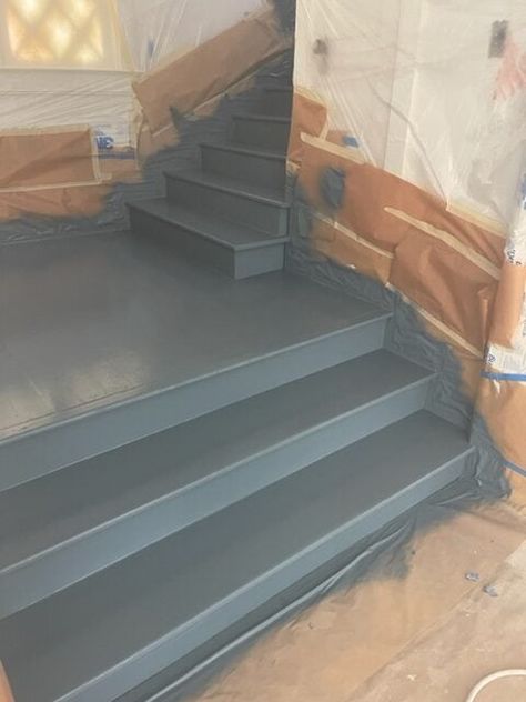 A Quick Painting The Stairs Post...And How It's Been Holding Up - Emily Henderson Modern Painted Stairs, Painted Farmhouse Stairs, Painting A Staircase, Base Of Stairs Decor, Painting Indoor Stairs, Taupe Painted Stairs, Painted Outdoor Stairs, Painting Wood Stairs, Best Paint For Stairs