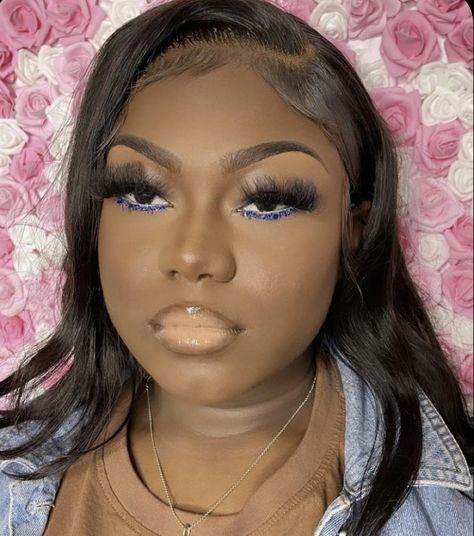 Casual Makeup Looks For Prom, Blue Under Eye Makeup Black Women, Royal Blue Makeup Looks Black Women Prom, Blue Birthday Makeup, Hoco Eye Makeup, Royal Blue Makeup Looks Black Women, Makeup Looks For Green Dress, Makeup Looks Birthday, Blue Makeup Looks Black Women