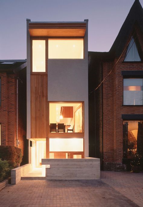 83a Marlborough Avenue, Toronto Toronto Architecture, Narrow House, Design Exterior, Architecture Exterior, Facade Architecture, Modern Exterior, Facade House, Residential Design, Residential Architecture