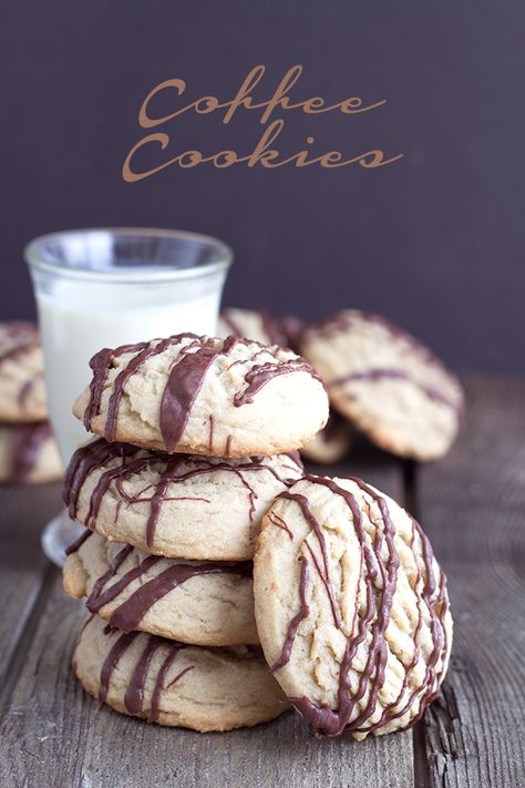 https://www.thelittlekitchen.net/category/cookie-swap/ Coffee Flavored Cookies, Coffee Cookies Recipe, Cappuccino Cookie, Dessert Simple, Coffee Cookies, Crinkle Cookies, Coffee Dessert, Chocolate Drizzle, Love Coffee