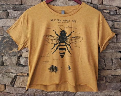 LIMITED EDITION Crop Top Bee Anatomy Summer Crop Top Honey | Etsy Honey Bee Anatomy, Bee Anatomy, Biology Drawing, Halloween Crop Top, Bee Shirt, Screen Printing Shirts, Bee Gifts, Summer Crop Tops, Bee Design