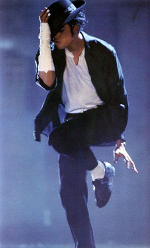 Michael Jackson. One of the most talented people on the face of this earth. White Panther, Classic Dance, Hee Man, Joseph Jackson, Michael Jackson Pics, King Of Pop, King Of Music, Musica Rock, Shall We Dance