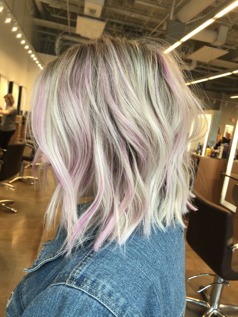 Blonde With Pops Of Color, Platinum Hair With Pink Highlights, Natural Grey Hair With Pink Highlights, Blonde Hair With A Hint Of Pink, Grey Hair Pink Highlights, Ash Blonde With Pink Highlights, Grey Hair With Pink Streaks, Silver Hair With Pink Highlights, Blonde Hair With Pale Pink Highlights