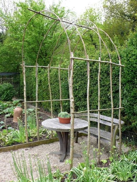 Garden Trellis Designs, Rustic Arbor, Diy Garden Patio, Diy Garden Trellis, Garden Arches, Garden Idea, Garden Makeover, English Cottage Garden, Veg Garden