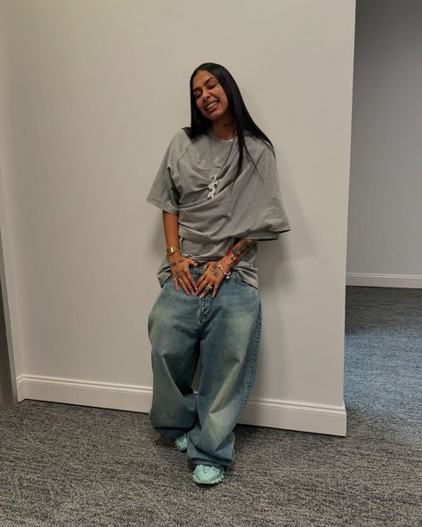 ft.gioo. Street Style Outfits Casual, Outfit Inspo Casual, Streetwear Fashion Women, Mode Inspo, Cute Simple Outfits, Streetwear Outfits, Lookbook Outfits, Fashion Killa, Cute Casual Outfits