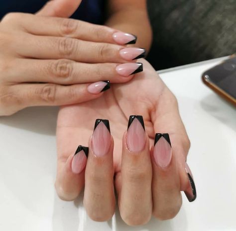 Black Vtip French Nails, Black French Tip Triangle, Black Tip Coffin Acrylic Nails, Black Pointed French Tip Nails, Black French Tip Nails Ballerina, Black V French Tip Nails, Triangle French Tip Nails, Black Tip Nails, Black Acrylic Nail Designs