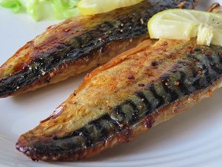 Oven-Roasted Saba Fish | Cooking For Fun Korean Mackerel Recipe, Saba Fish Recipe, Saba Fish, Saba Recipe, Fish Cooking, Fish Recipes Baked, Mackerel Recipes, Mackerel Fish, Easy Japanese Recipes