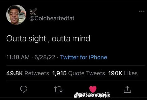 Tweets About Life, Idgaf Quotes, Quiet Quotes, Miracle Quotes, Entertaining Quotes, Doing Me Quotes, Relatable Tweets, Note To Self Quotes, Baddie Quotes