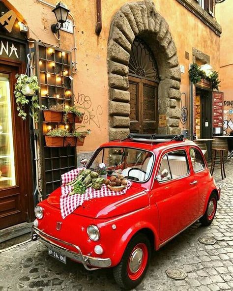 Vintage Car Italy, Paris Photography Eiffel Tower, 500 Fiat, Park Cafe, Fiat 500 Pop, European Road Trip, Italian Cafe, Italian Aesthetic, Villas In Italy