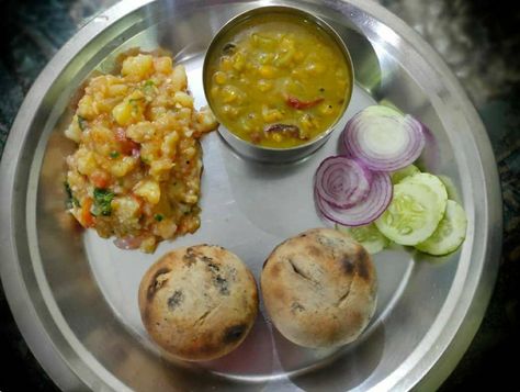 Daal Baati, Homemade Foods, Homemade Recipes, Salad