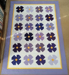 African Violet Quilt Block Directions Poppy Quilt Block, Wheelchair Quilts, Violet Quilt, Block Quilt Ideas, Flower Quilt Patterns, Block Quilts, Four Patch, Block Quilt, Fat Quarter Quilt