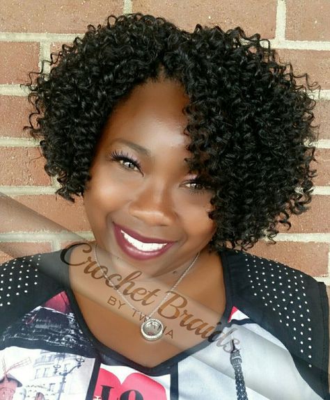 Crochet Braids, bob length featuring Freetress Water Wave. 3 packs cut in half… Curly Crochet Styles, Kręcony Bob, Short Crochet Braids, Crochet Hairstyles, Twisted Hair, Curly Crochet Hair Styles, Crochet Braid Styles, Short Braids, Crochet Braids Hairstyles