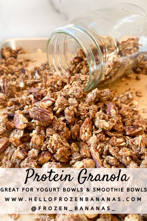 Protein Granola Recipe, Granola Clusters, Protein Granola, Granola Recipe Homemade, Granola Healthy, Smoothie Bowls, Granola Recipes, Homemade Granola, Protein Snacks