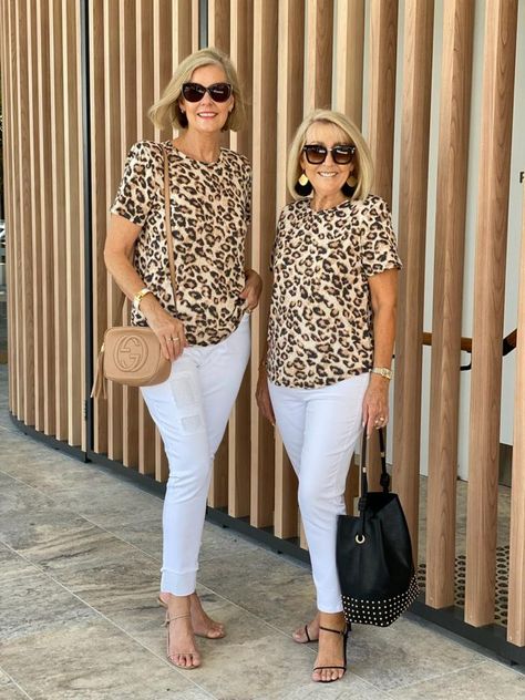 Fifties Outfits, Clothes For Women Over 60, Stylish Outfits For Women Over 50, Clothes For Women Over 50, Over 60 Fashion, Shirts For Leggings, 60 Fashion, Over 50 Womens Fashion, Fashion Design Clothes