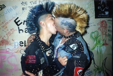 Punk Guys, Punk Mohawk, Punk Leather Jacket, Queer Punk, Estilo Punk Rock, Punk Boy, Kei Visual, Punk Culture, Mode Punk