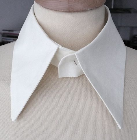 Collar Construction, Sewing Designs, Shirt Collar Pattern, Sewing Collars, Collars Diy, Combination Fashion, Diy Vetement, Sewing Fabrics, Classy Style